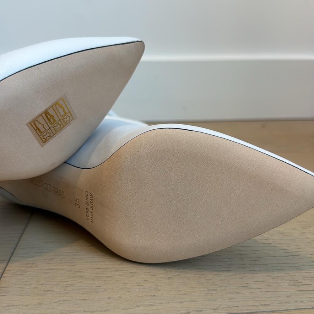 NEIL J RODGERS - KATE BOOT - Picture 5 of 5